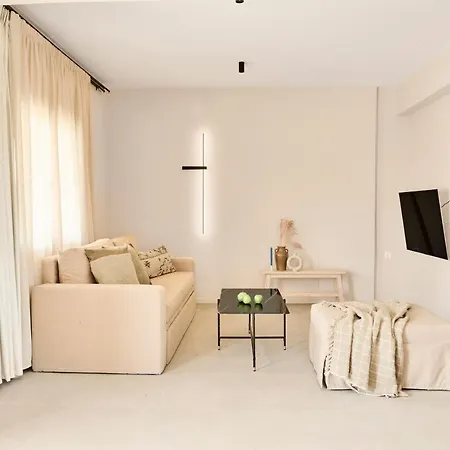 Icon- 3 Apartment Skiathos Town