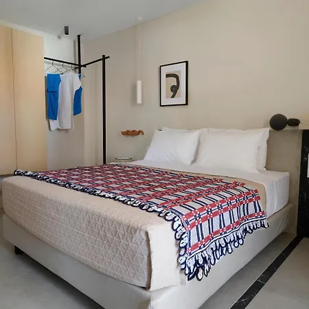 Icon- 3 Apartment